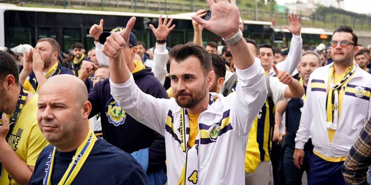 Fenerbahçe Taraftarı, Rams Park’a Ulaştı