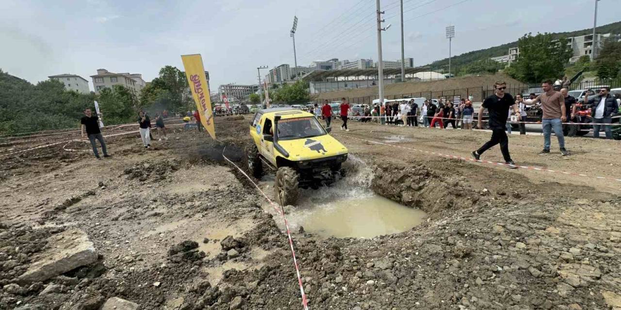 Gençler Adrenaline Doydu