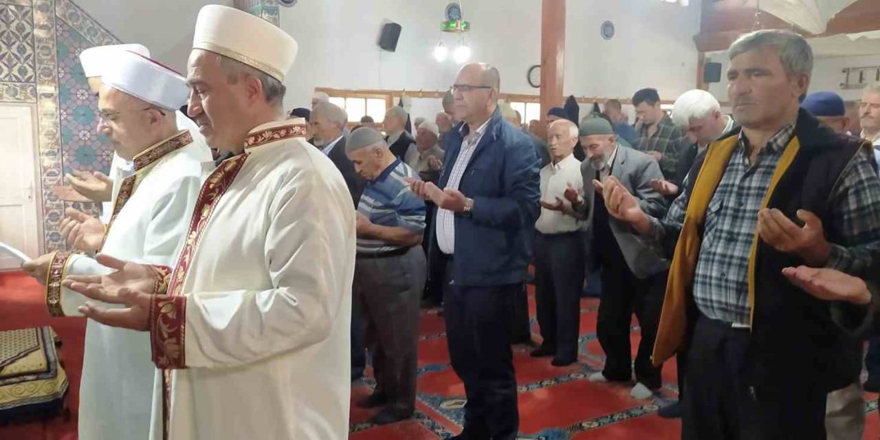 Emet Yeniceköy’de Yağmur Duası