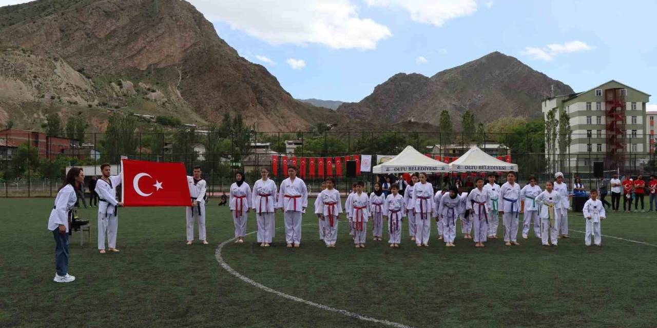 Oltu’da 19 Mayıs Coşkusu