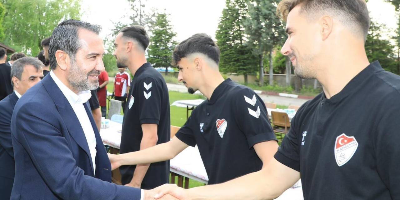 Elazığspor’a İl Protokolünden Moral Ziyareti