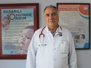 Bebekler İki Yaşına Kadar Emzirilmeli