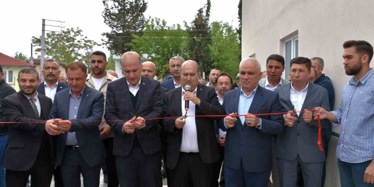 Yapımı Tamamlanan Cami İbadete Açıldı