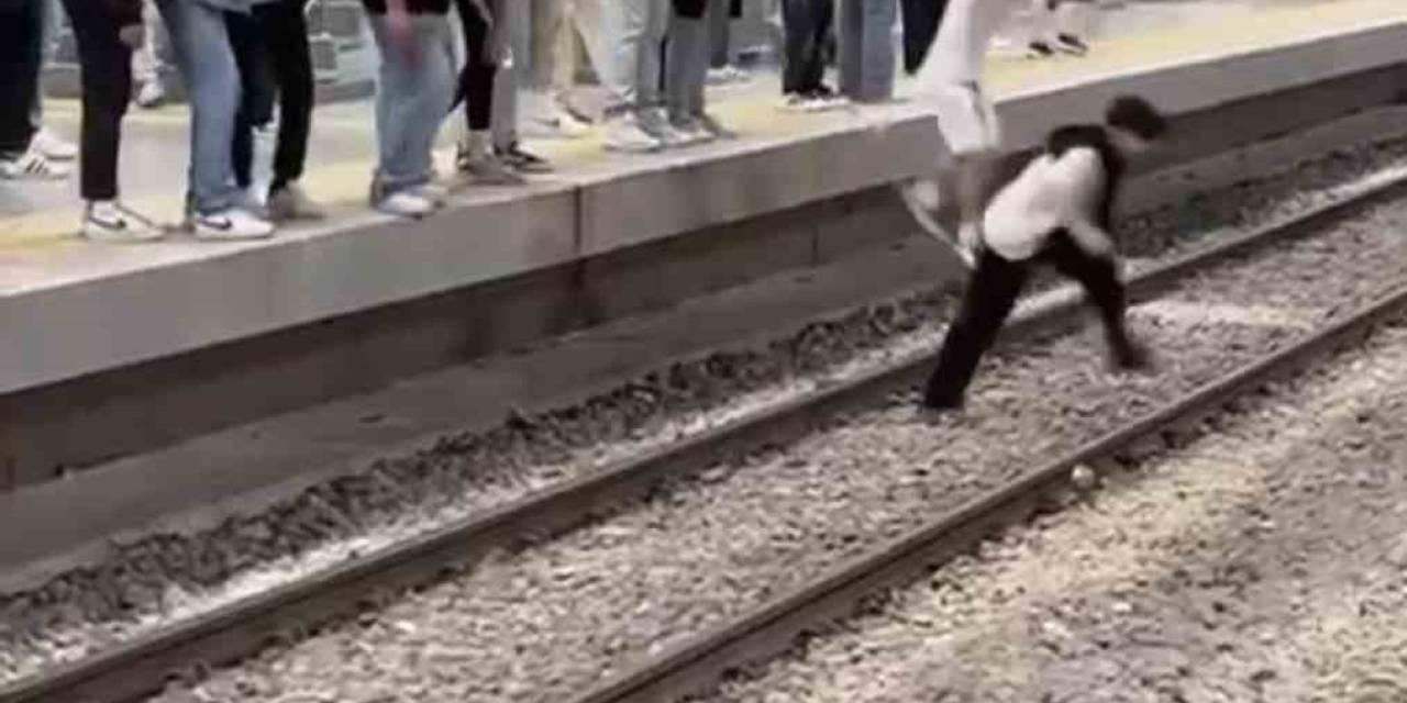 Bursa’da Konser Sonrası Kavga Çıktı, Metroda Devam Etti