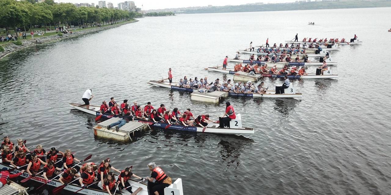 Küçükçekmece’de Dragon Boat Yarışları