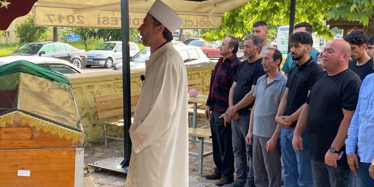 Canice Öldürülen Rümeysa Son Yolculuğuna Uğurlandı