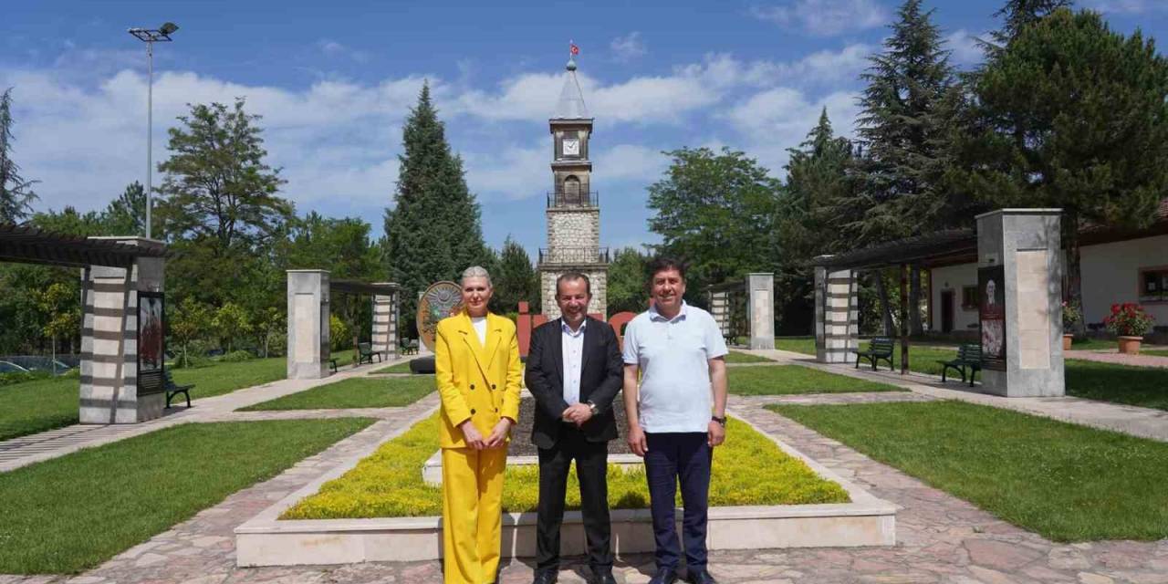 Bilecik Belediyesi Ve Bolu Belediyesi Bir Arada