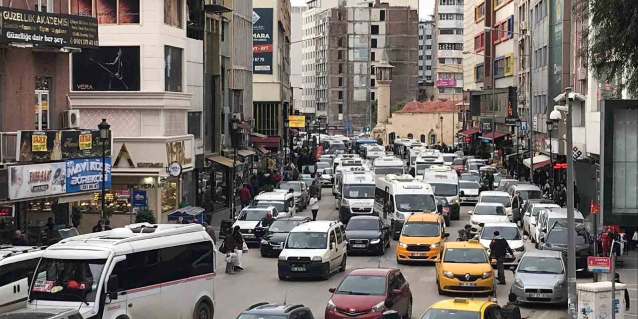 Adana’da 843 Bin 374 Bin Araç Bulunuyor