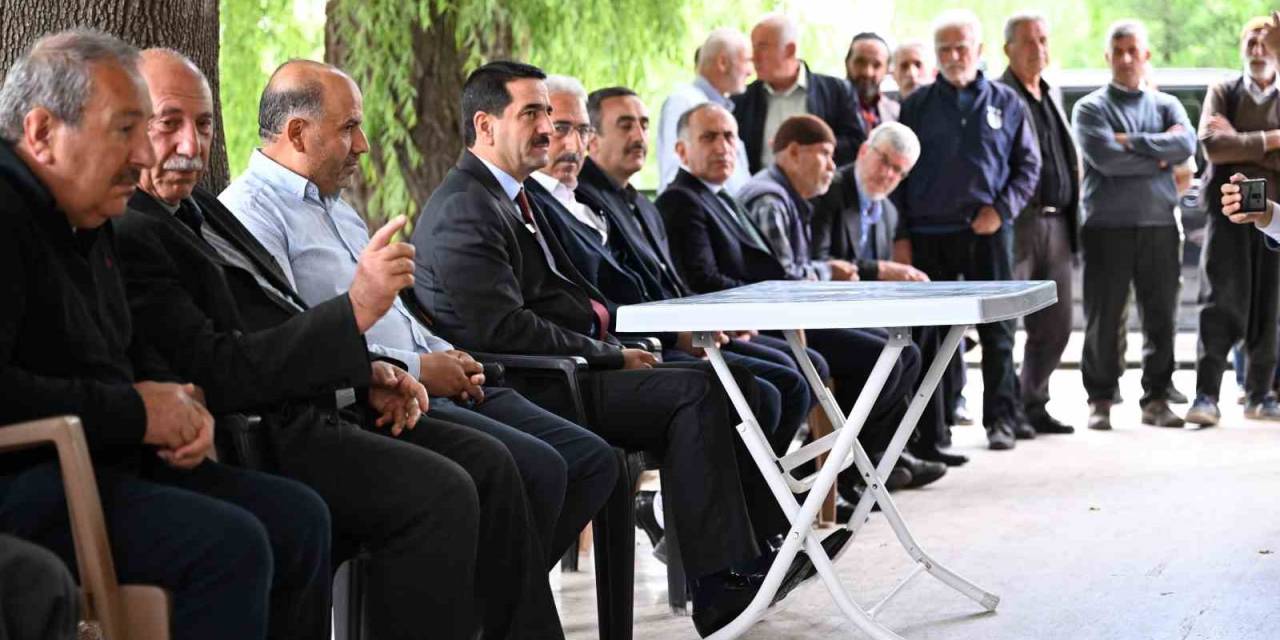 Taşkın, Alişar Mahallesi Sakinleriyle Bir Araya Geldi