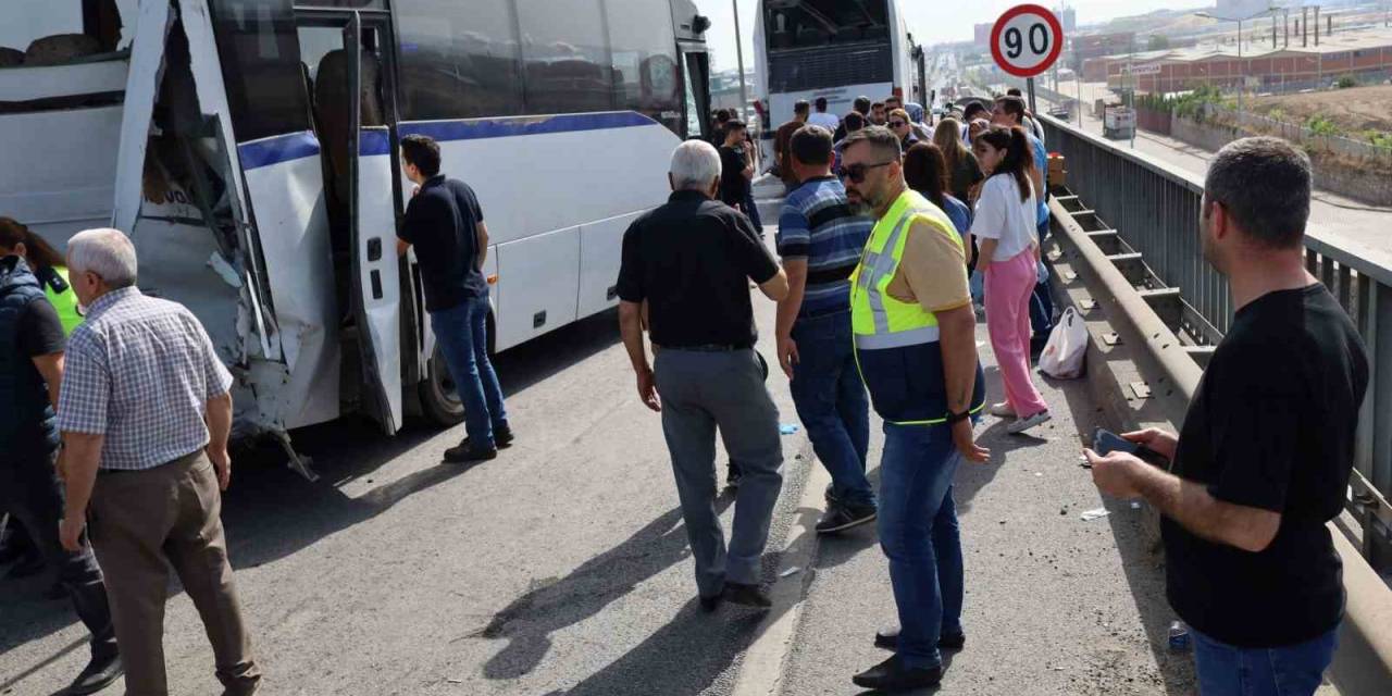Turgutlu’da İşçi Servisleri Kaza Yaptı: 35 İşçi Yaralandı