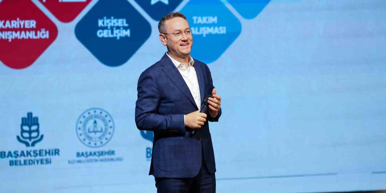 Başakşehir’de "Kariyer Durağı 24" Programı Hayata Geçirildi