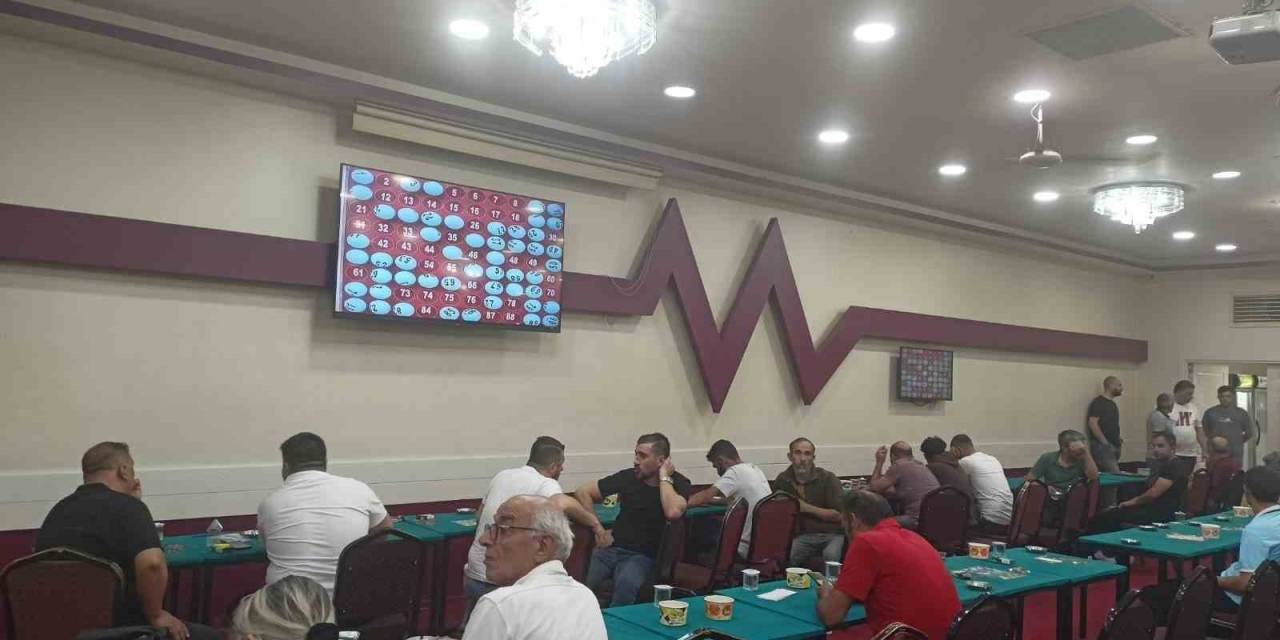 İzmir’de Kumar Baskınında 186 Kişiye 1 Milyon 195 Bin Tl Ceza