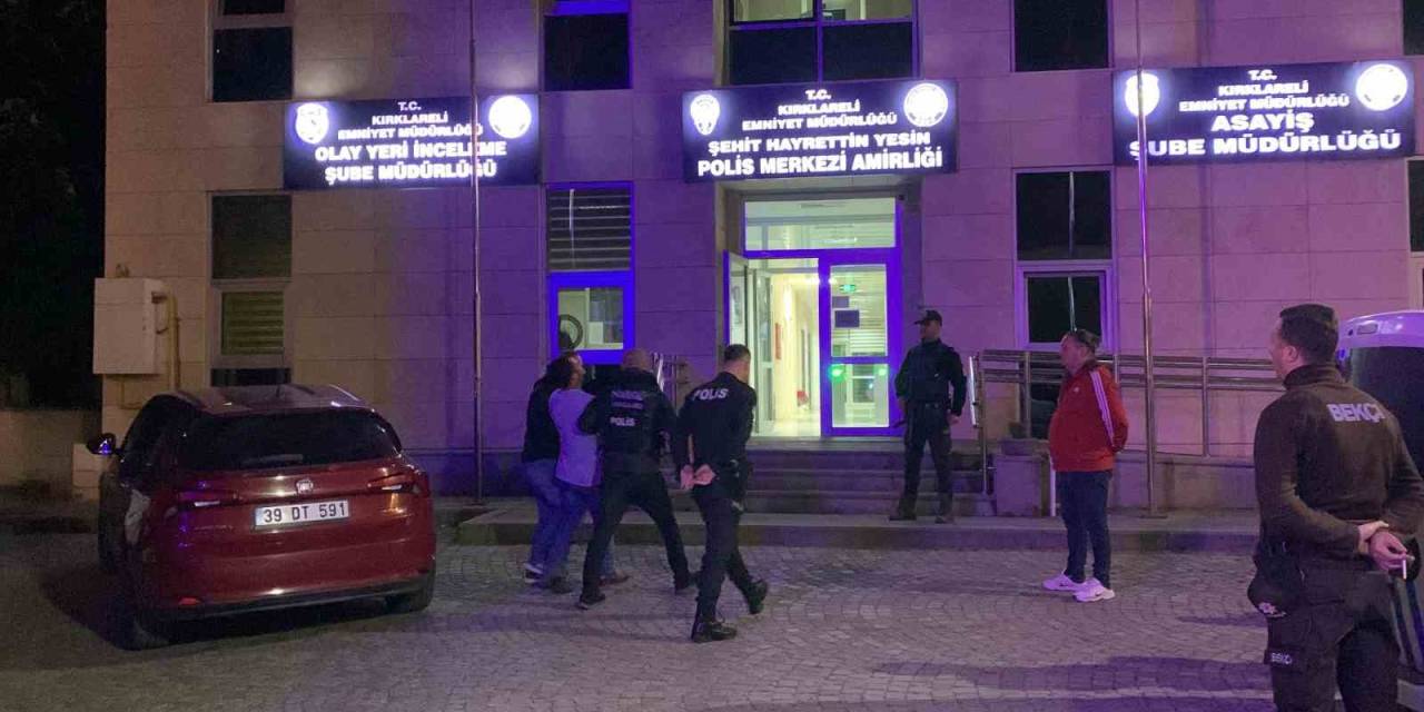 Kırklareli’nde Tartıştığı Eşini Bıçakladı