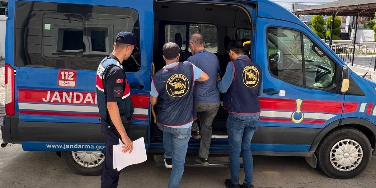 Altı Yıldır 5 Suçtan Aranıyordu, Jandarma Yakaladı
