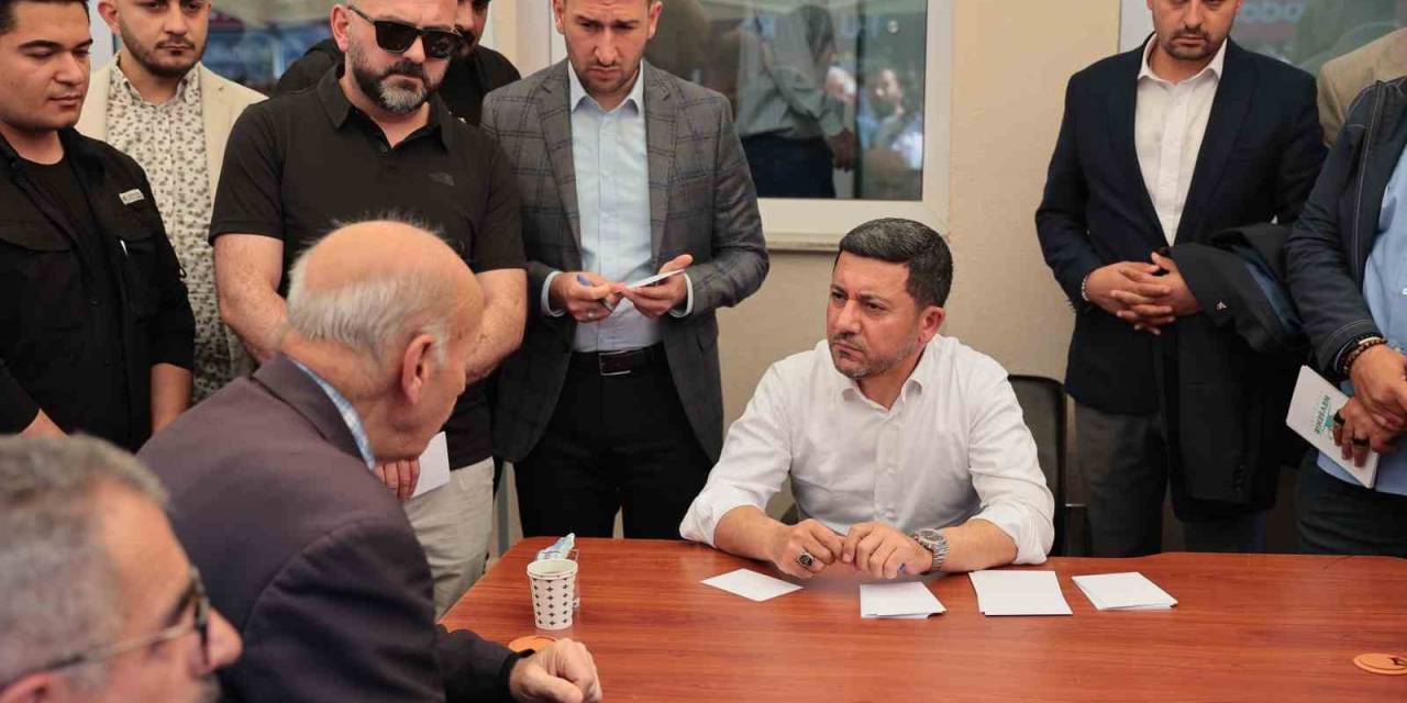 Belediye Başkanı Arı, Vatandaşın Sorunlarını ‘Mobil Makam’ Da Dinliyor