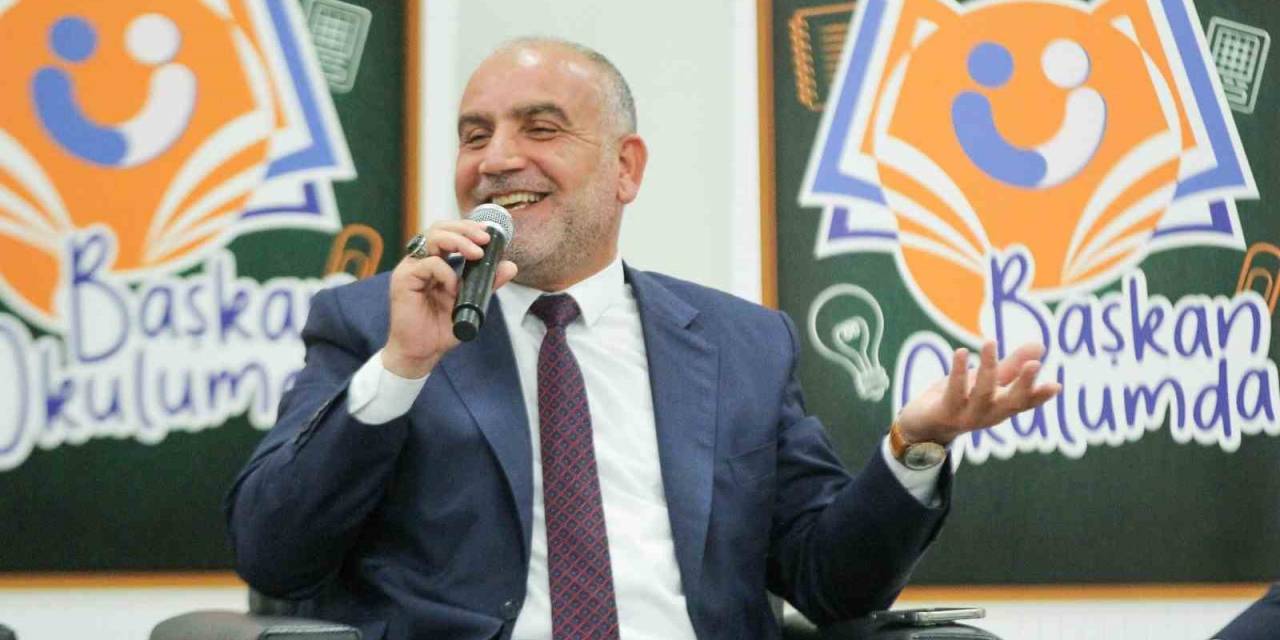 Başkan İbrahim Sandıkçı: “Öğrencilerimizin Daima Yanındayız”