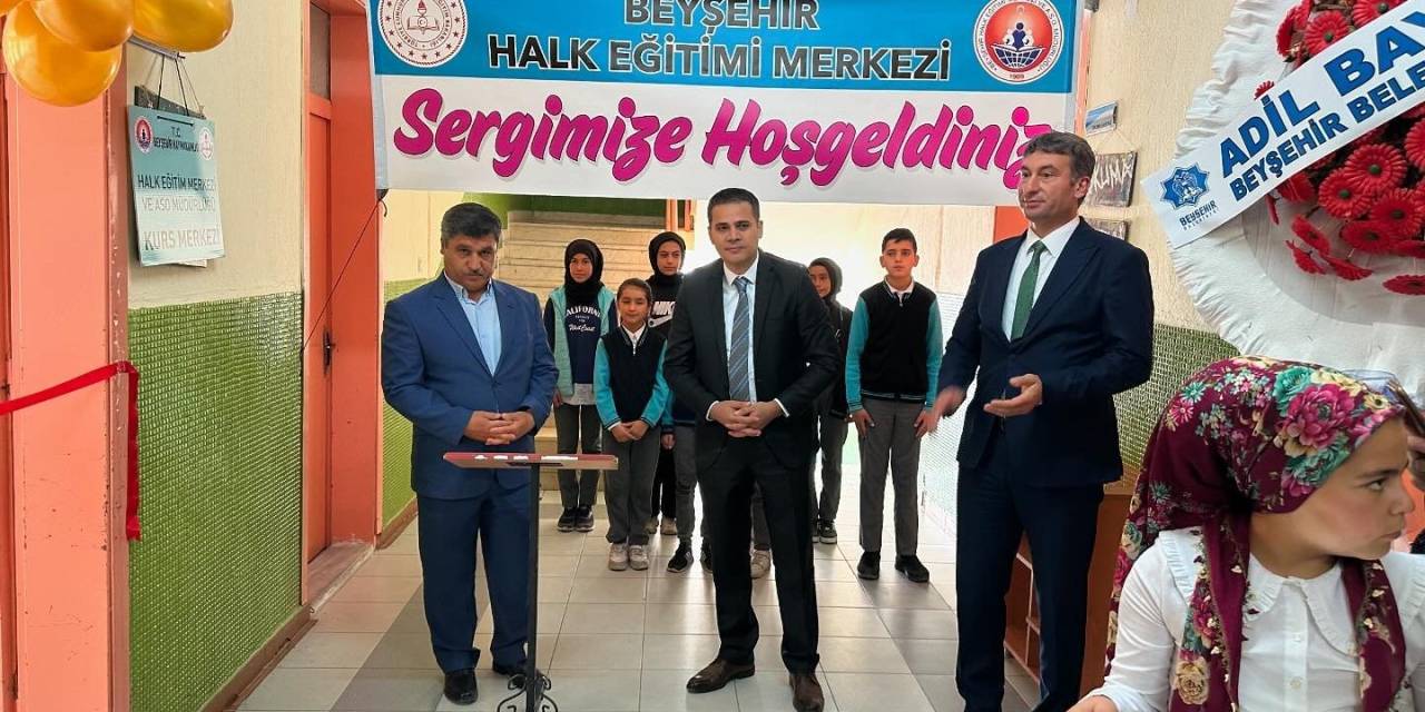 Beyşehir’de Kursiyerler El Emeklerini Sergiledi