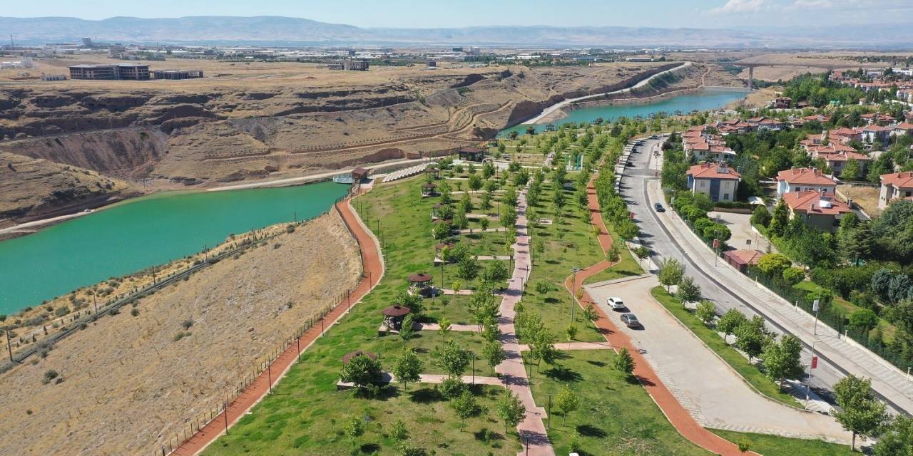 Başkan Geçit, Beylerderesi Şehir Parkındaki Yenileme Çalışmalarını İnceledi