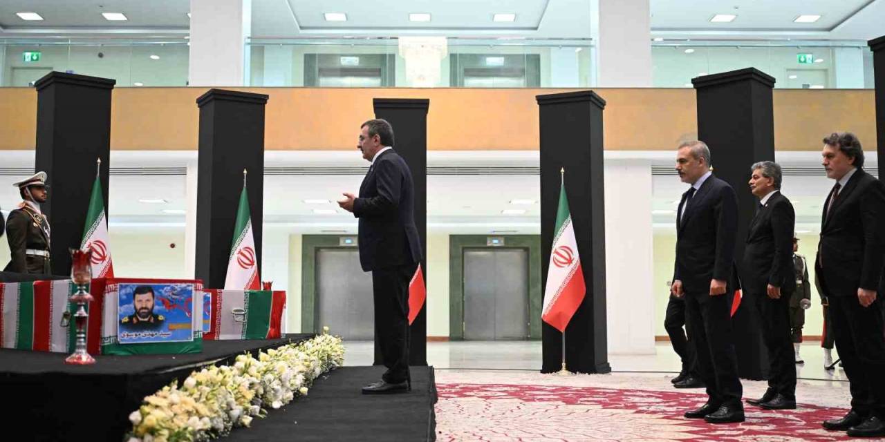 Cumhurbaşkanı Yardımcısı Yılmaz Ve Bakan Fidan Taziye İçin Tahran’da