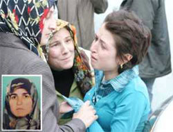 Boşanma davası açan karısını öldürdü