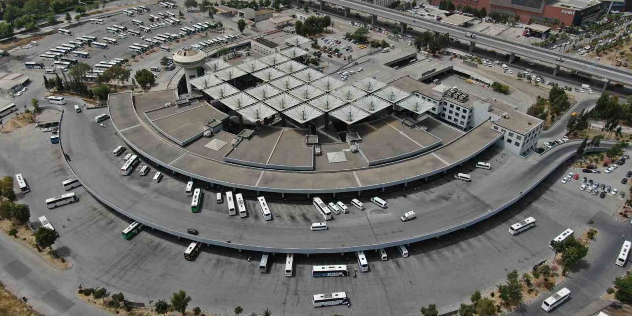 İzmir Otogarında Tadilat Başladı, Firma Ve Belediye Arasında Buzlar Eridi