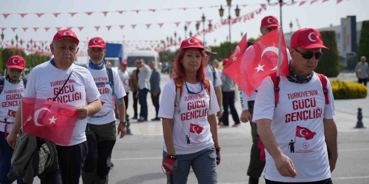 86 Kilometrelik "Ulusal Kurtuluş Mücadelesi Anma Yürüyüşü" Başladı