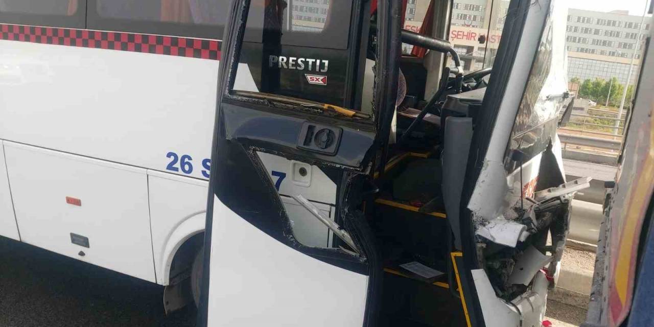 İşçi Servisi Tıra Çarptı, 8 Kişi Yaralandı