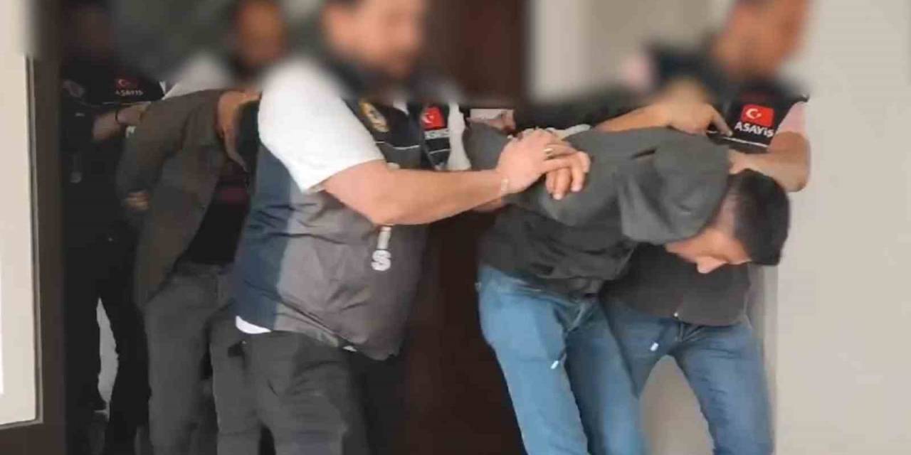 Kendilerini Yargı Ve Emniyet Mensubu Olarak Tanıtıp 19 Milyon Liralık Vurgun Yapan Şebeke Çökertildi