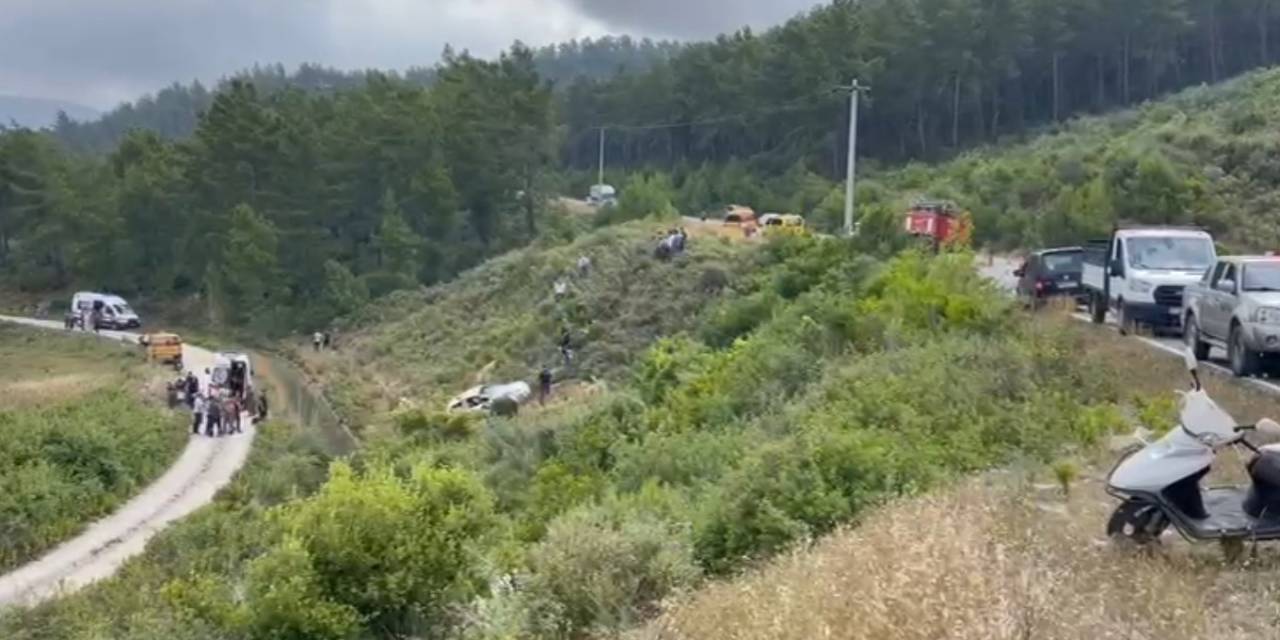 Bahçe İşinden Dönen Aile Kamyonetle Şarampole Yuvarlandı: 1 Ölü, 1’i Çocuk 3 Yaralı