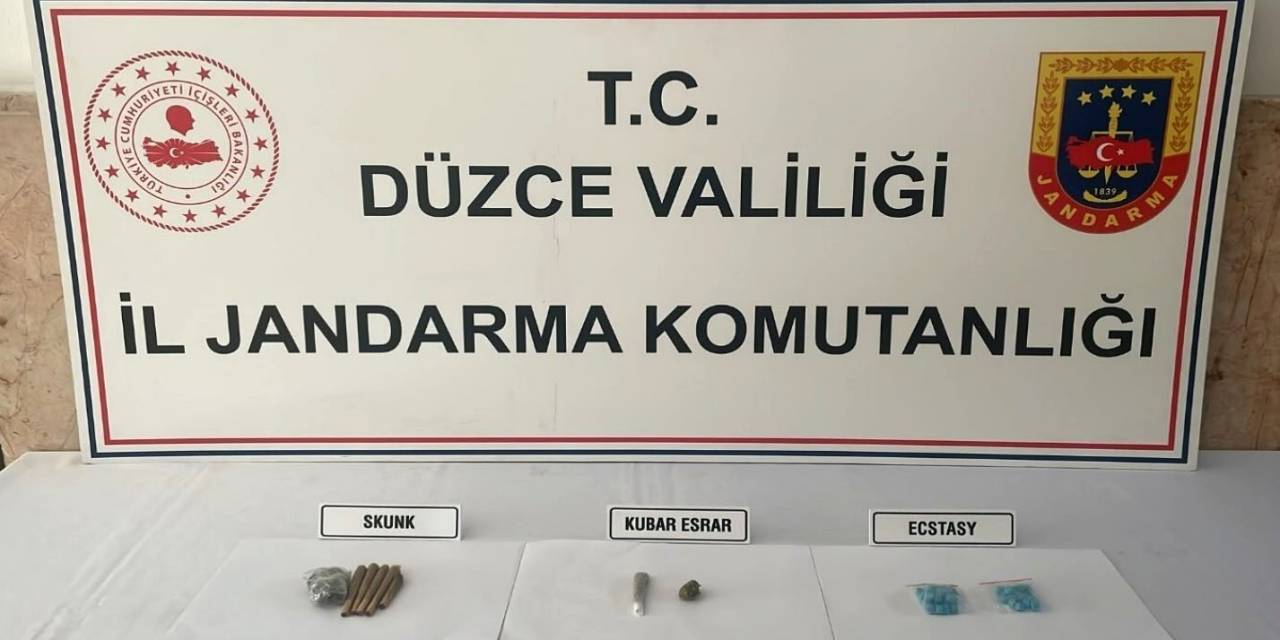 Uyuşturucu Bulanan Ve Kullanan 22 Kişiye İşlem Yapıldı