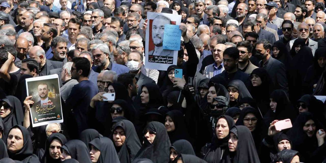 İran Dışişleri Bakanı Abdullahiyan, Rey Kentinde Defnedildi