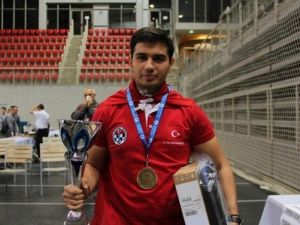 Hataylı Satranç Sporcusu Marandi, 5. Kez Avrupa Şampiyonu Oldu