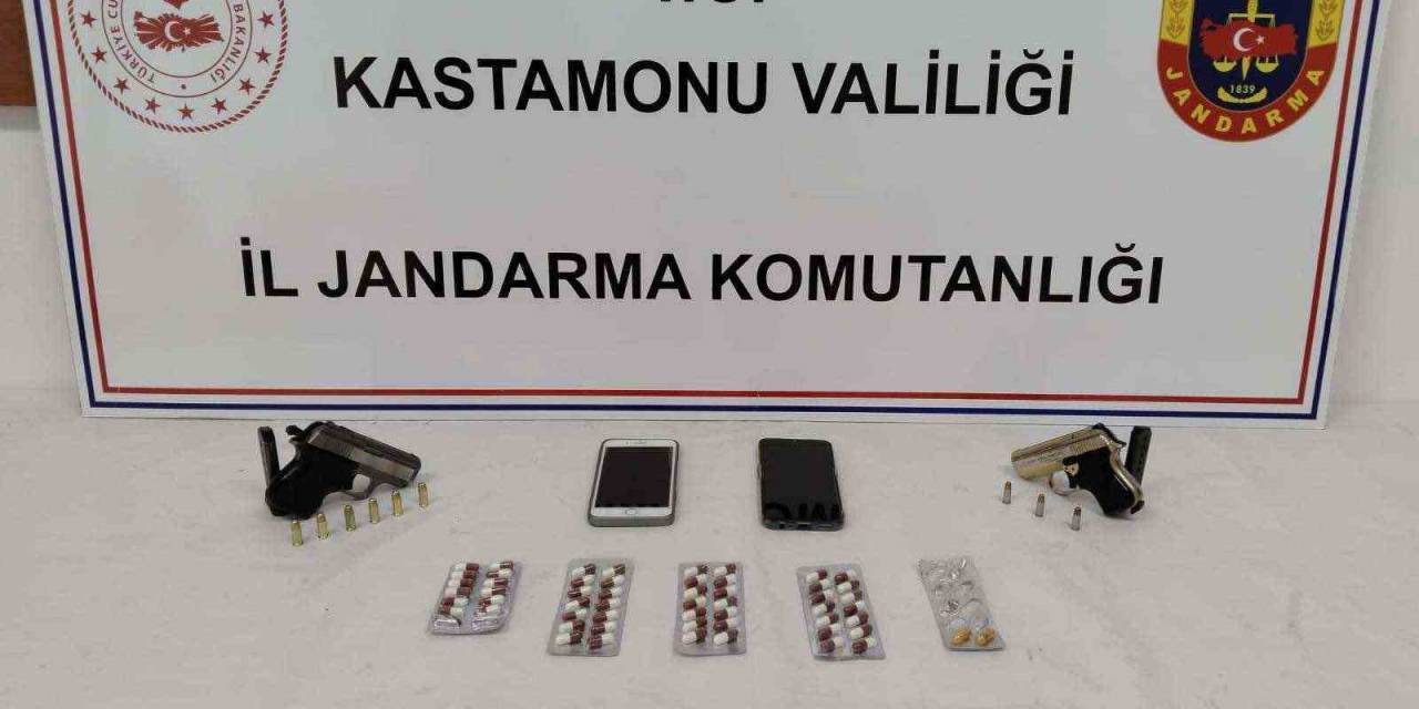 Kastamonu’da Uyuşturucuyla Yakalanan 6 Şüpheli Gözaltına Alındı