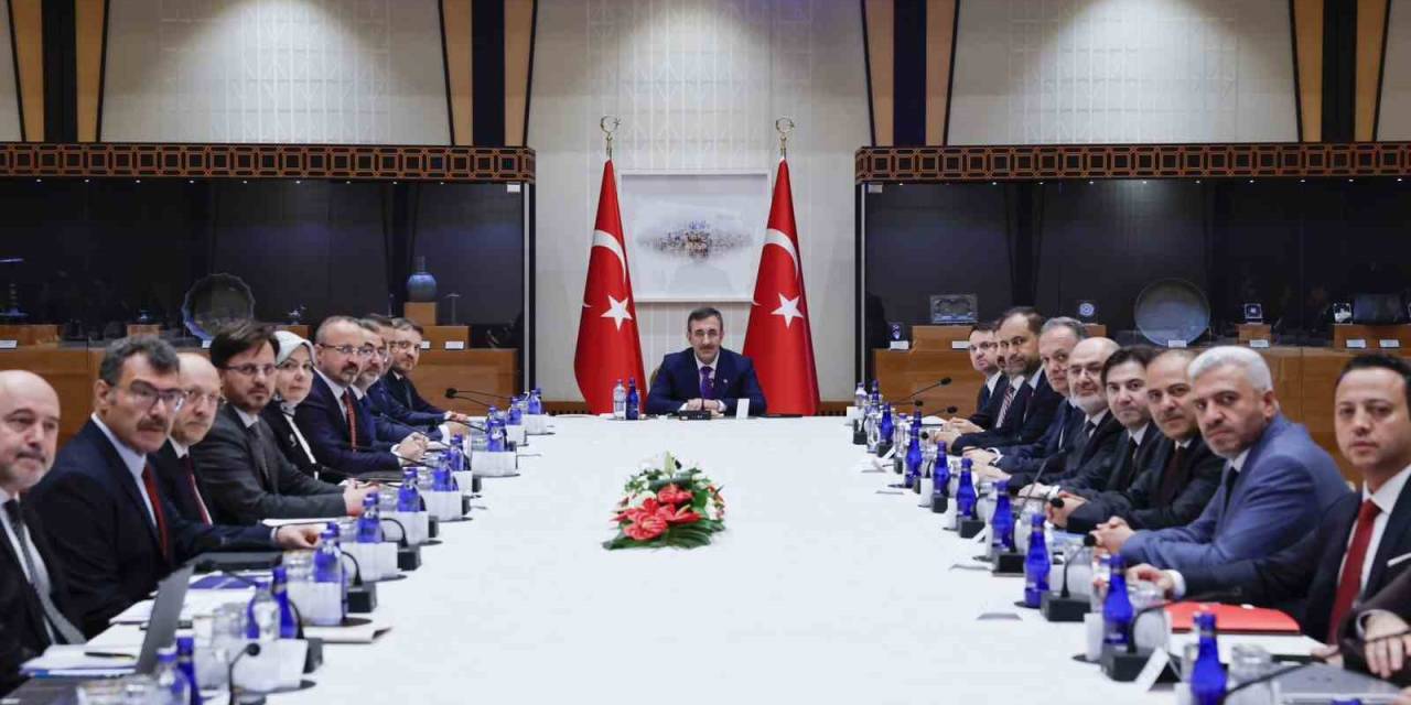 Cumhurbaşkanı Yardımcısı Yılmaz: “Türkiye’nin Yerli Yapay Zeka Çözümleriyle Hem Yerel Hem De Küresel Ölçekte Rekabet Gücünü Artırmasını İstiyoruz"