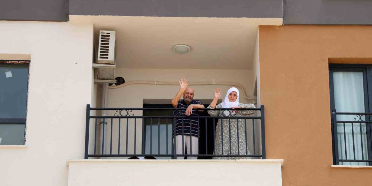 Deprem Konutlarında Yaşam Başladı