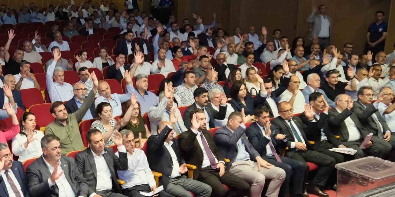 Başkan Aydar İle Meclis Üyesi Önük Tbb Üyeliğine Seçildi