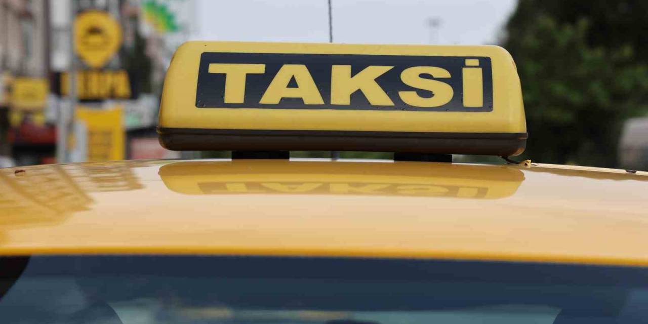 İzmir’de Taksi Ücretlerine Fiyat Güncellemesi Bekleniyor