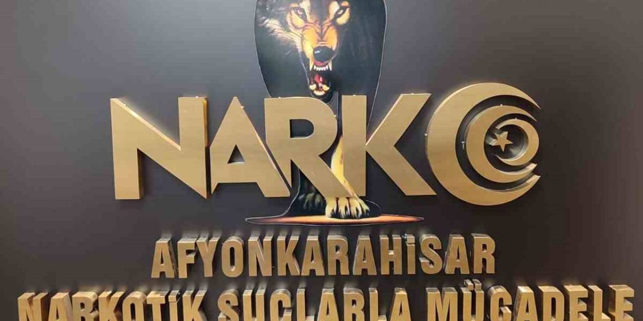 Dolmuş Şoförü Uyuşturucu Satarken Yakalandı