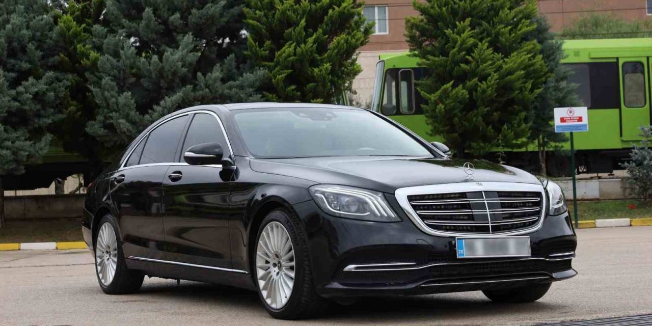 Bursa Büyükşehir Belediyesi’nde Makam Araçları Satışa Çıkarıldı