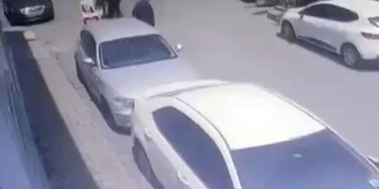 Kağıthane’de Çarptığı Aracın Arka Camından İçeriye Giren Motosikletlinin Yeni Görüntüsü Ortaya Çıktı