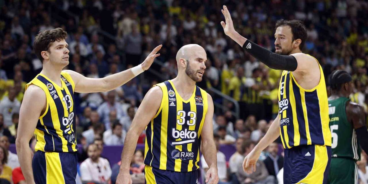 Fenerbahçe, Euroleague’de Olympiakos İle Üçüncülük Maçına Çıkacak