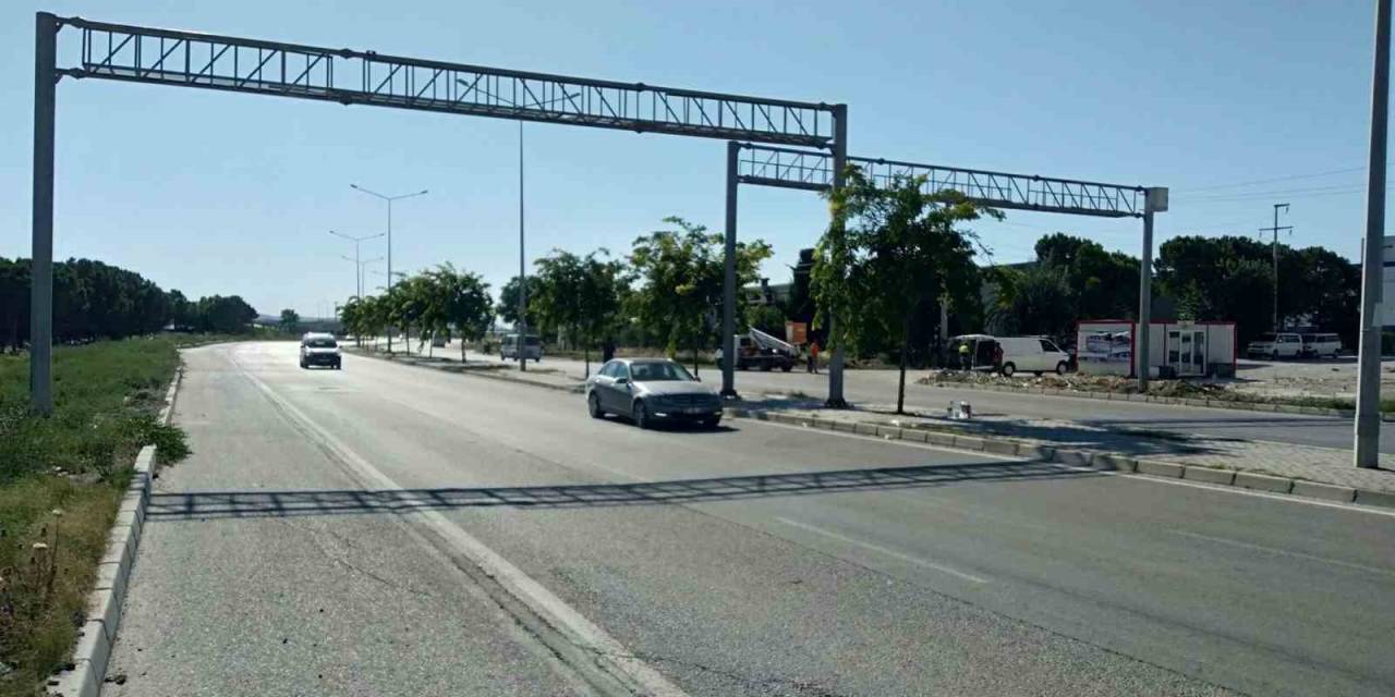 Denizli’de Trafik Kuralı İhlalleri Kgys İle Tespit Ediliyor