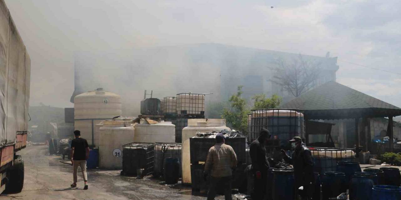 Zeytinyağı Fabrikasında Yangın