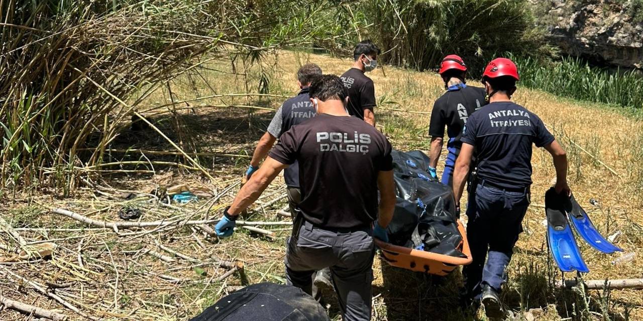 Antalya Düden Çayı’nda Erkek Cesedi Bulundu
