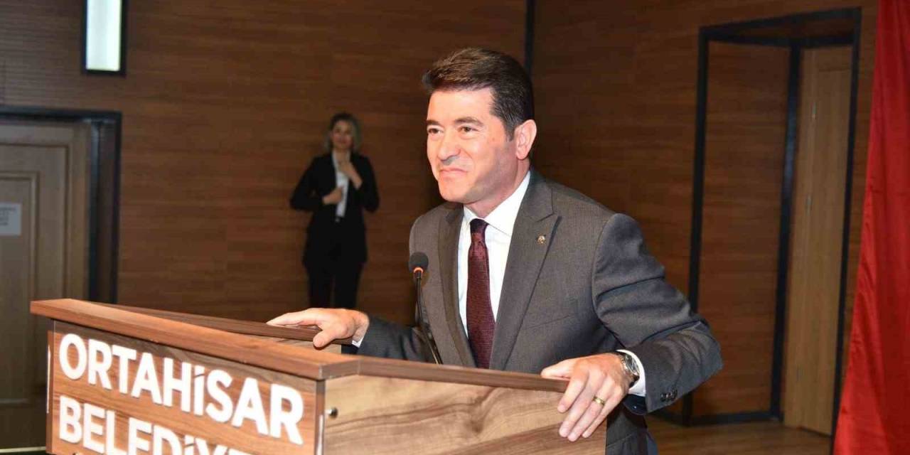 Ortahisar Belediye Başkan Ahmet Kaya: “10 Kişinin Yapacağı İşi 100 Kişiyle Yapan Birimler Var”