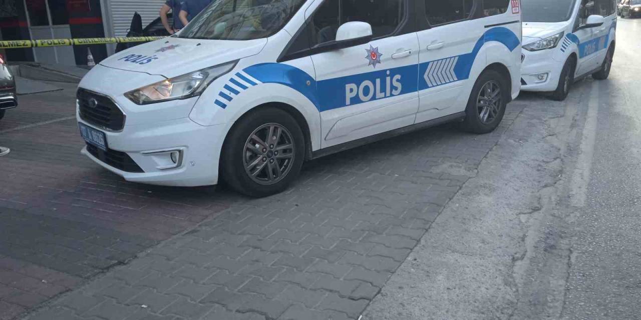 İki Kişiyi Silahla Yaralayıp Kayıplara Karıştı