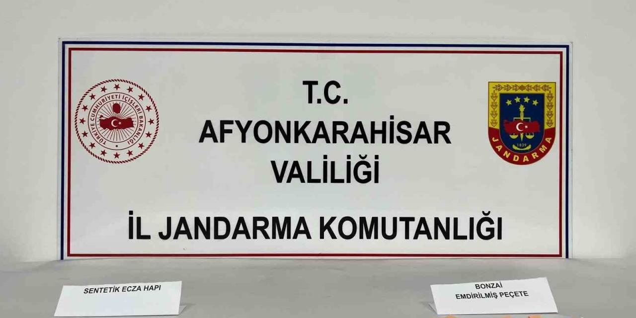 Uyuşturucu Kullanırken Jandarmaya Yakalandılar