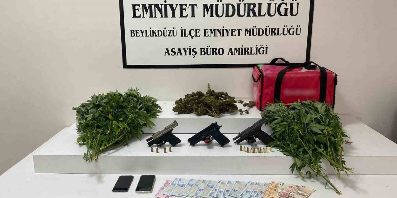 Beylikdüzü’nde Kavga Esnasında Silahla Ateş Açan Şüphelinin Evinden Uyuşturucu Çıktı
