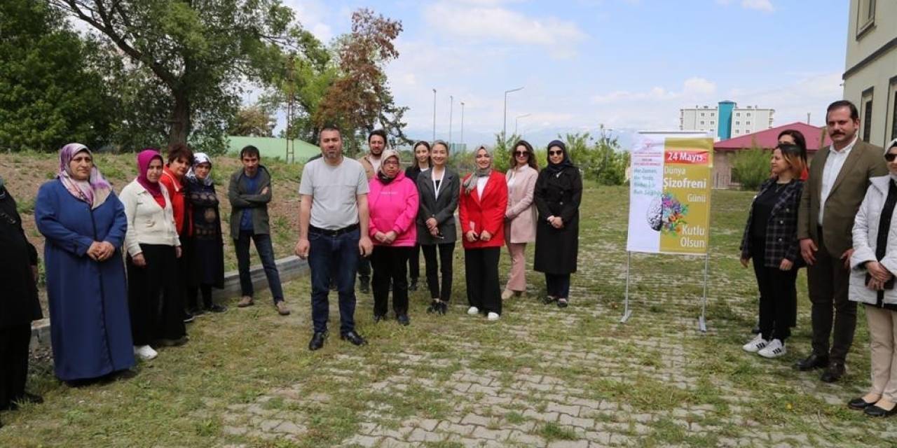 Sağlıkta Farkındalık İçin Fidan Diktiler