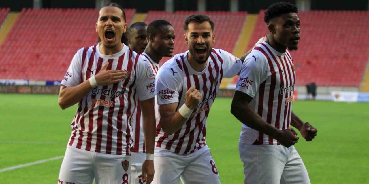 Trendyol Süper Lig: Hatayspor: 1 - Çaykur Rizezpor: 0 (İlk Yarı)